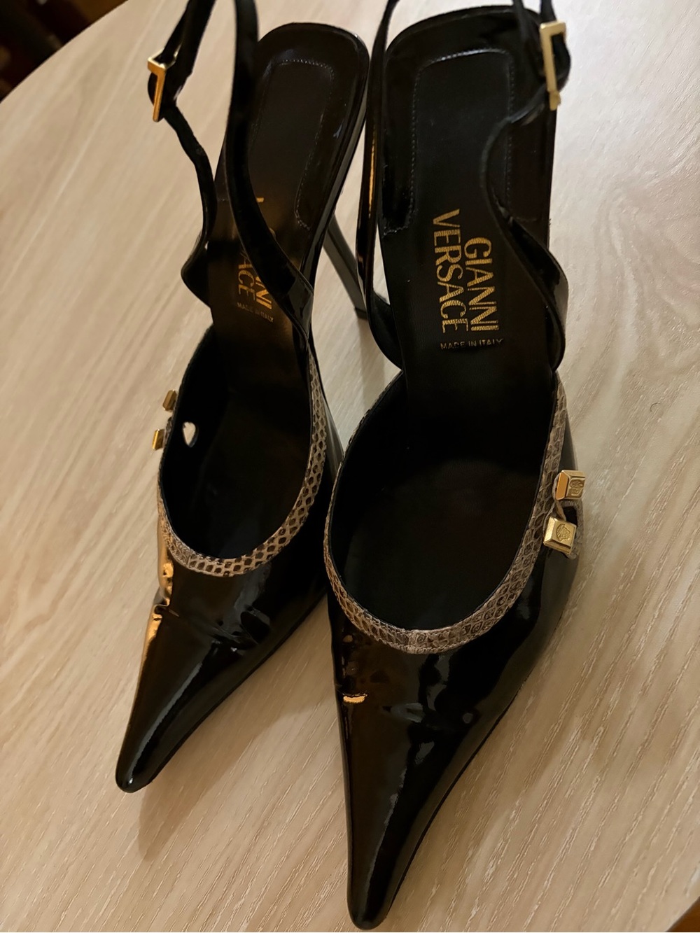 Vintage Gianni Versace Black Patent Snakeskin Trim Slingback Heels 38.5 (8)